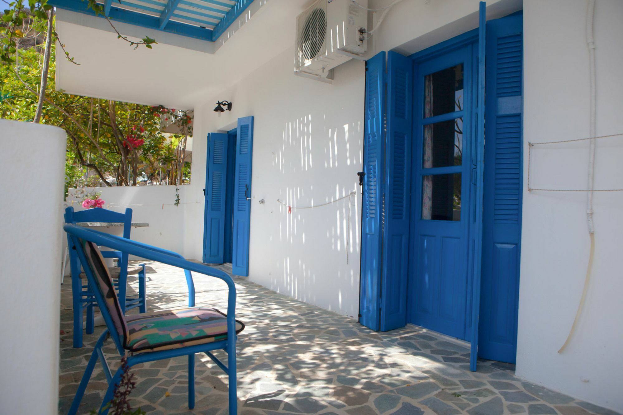 Vardes Hotel Studios Amoopi Ngoại thất bức ảnh